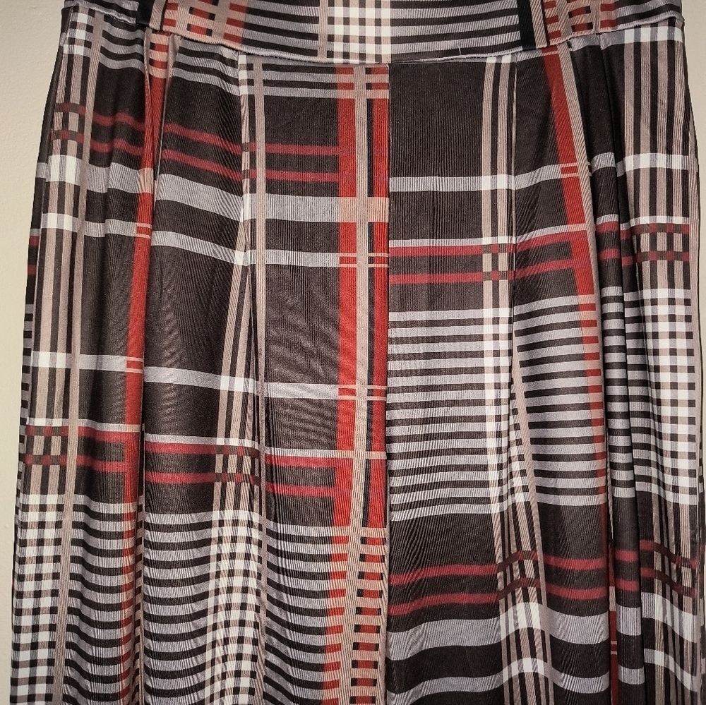 Elegant Plaid Women's Pantsuit - Black and Red